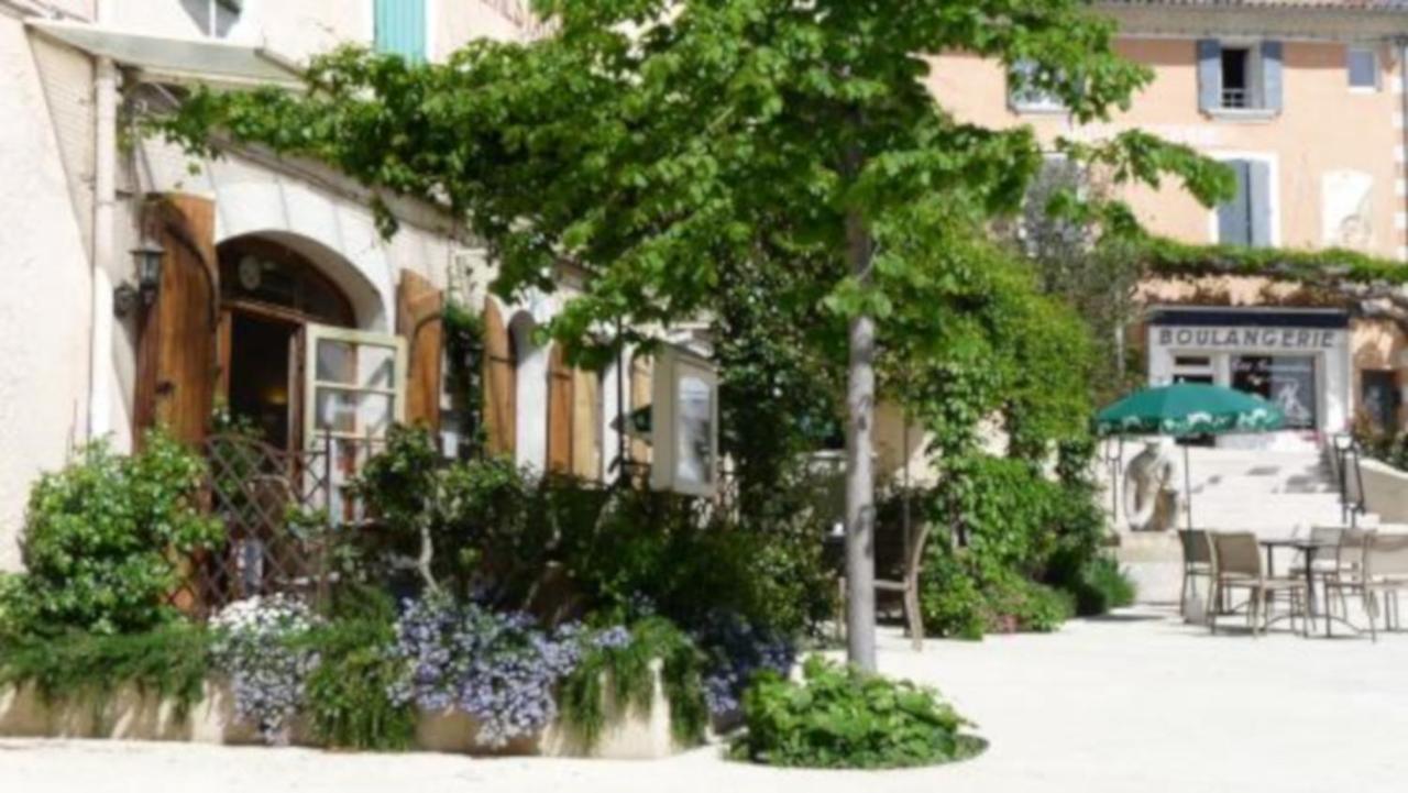 サン・サテュルナン・ダプト Les Cerises Bed & Breakfast エクステリア 写真